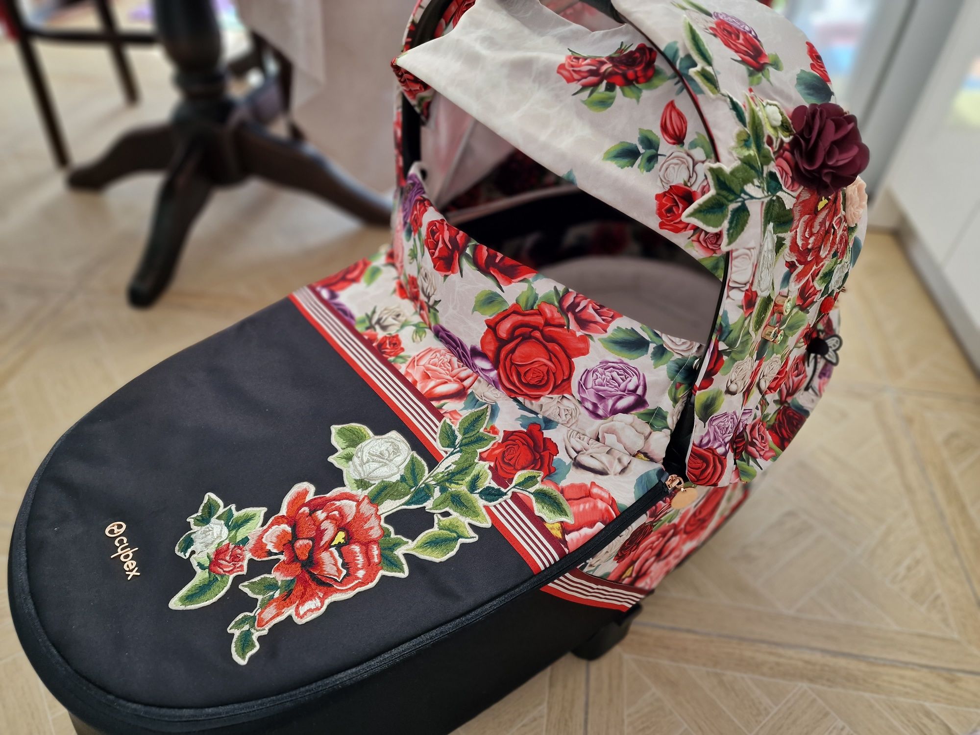 Кош за новородено Cybex priam spring blossom light