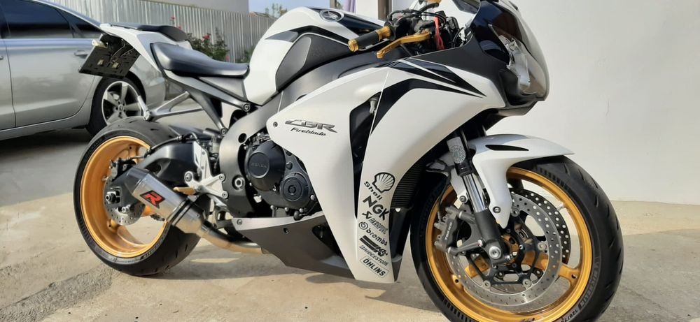 Honda CBR 1000 fireblade