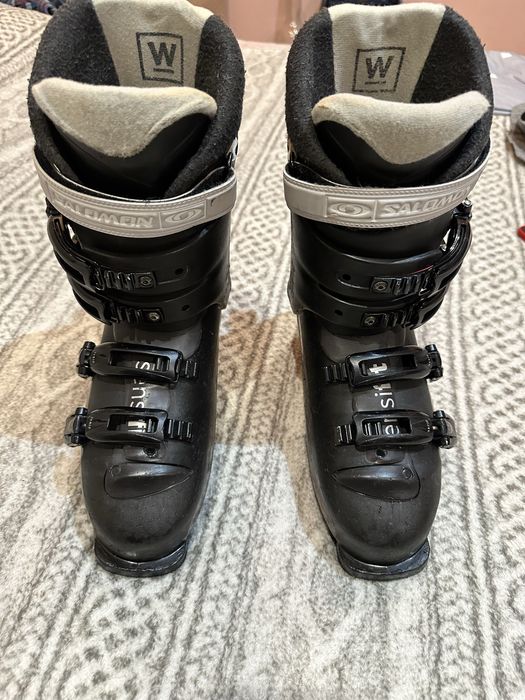 Ски обувки Salomon Unisex 41номер (26-26,5см)