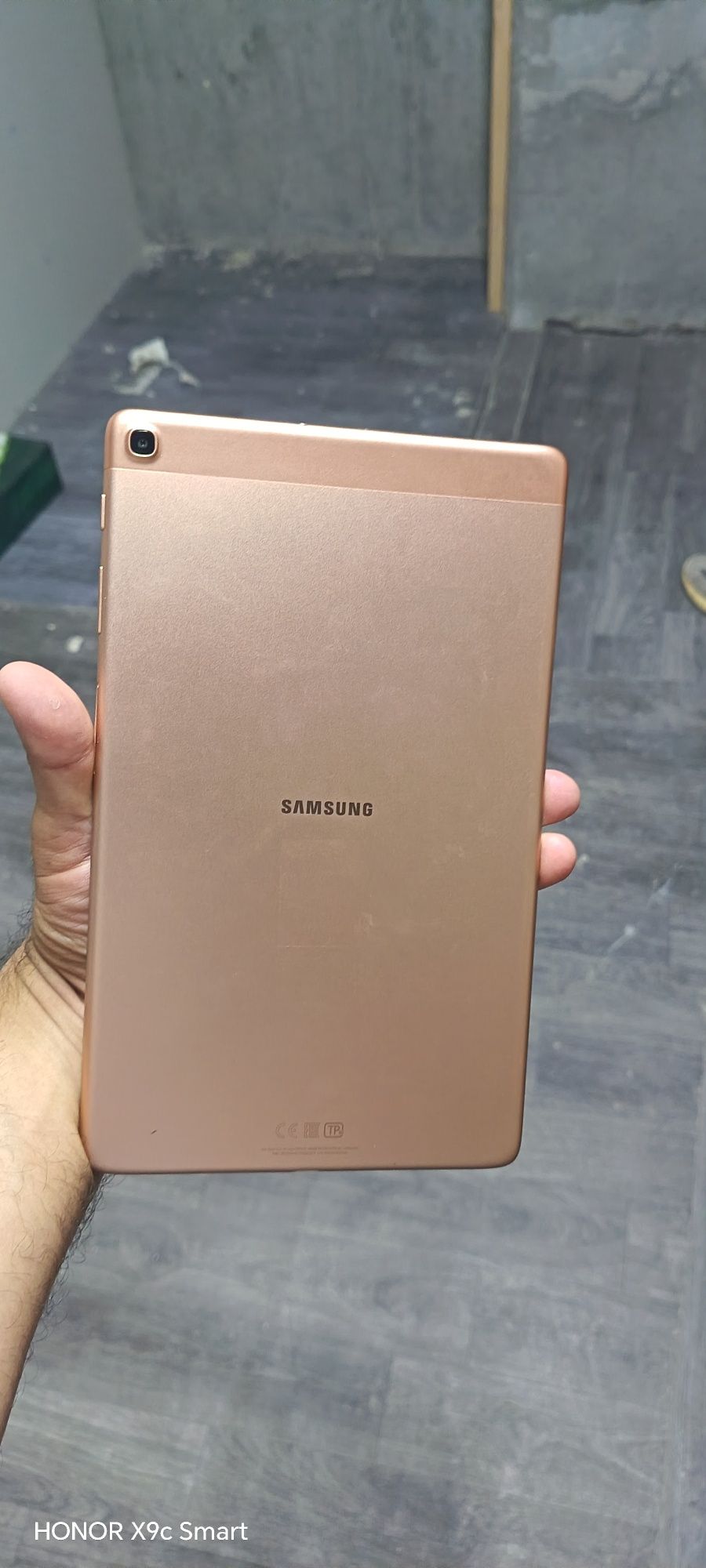 Planshet samsung tab A 32gb xotira +fleshkabaterika 6180mach