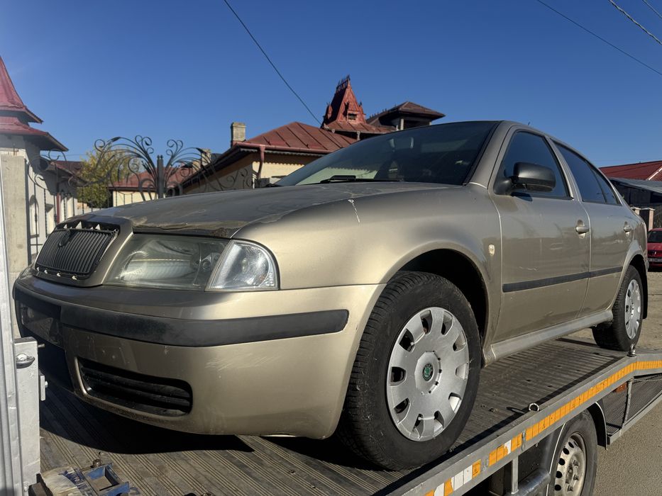 Vand pentru piese skoda octavia 2005 1.9
