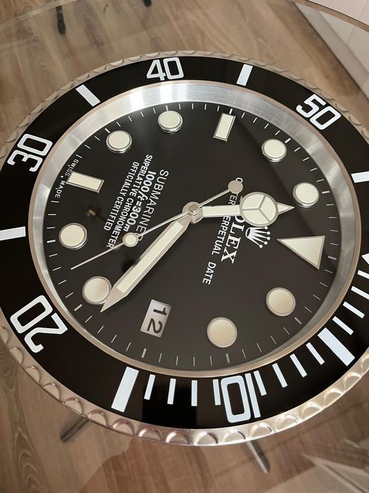 Настенные часы Rolex