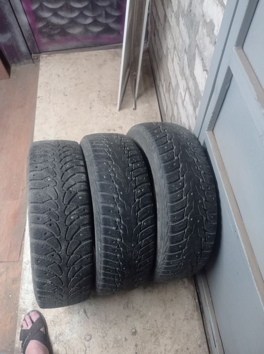 Продам покрышки б.у