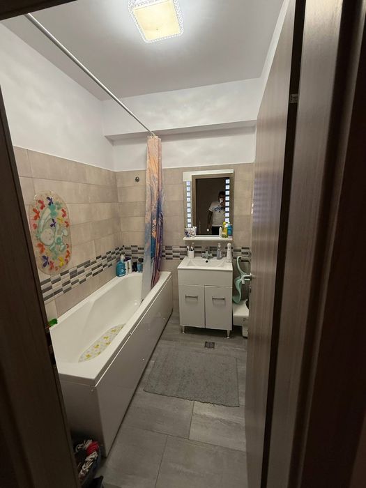 Inchiriez apartament 2 camere , ultra modern