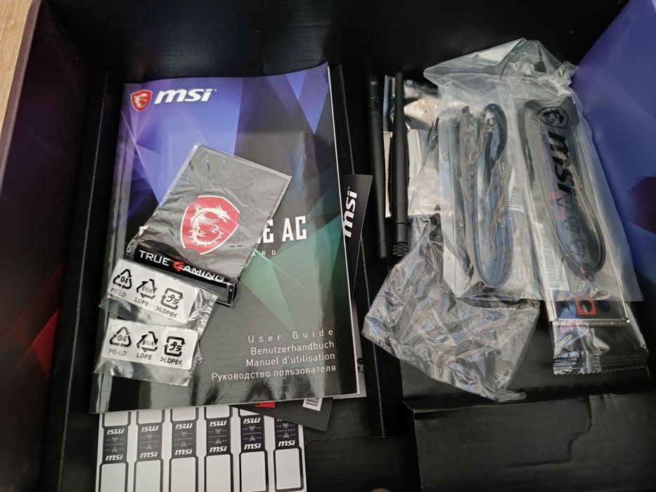 Дънна платка (дъно) MSI MPG Z390 Gaming Edge AC