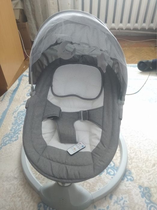 детский электронный шезлонг качалка