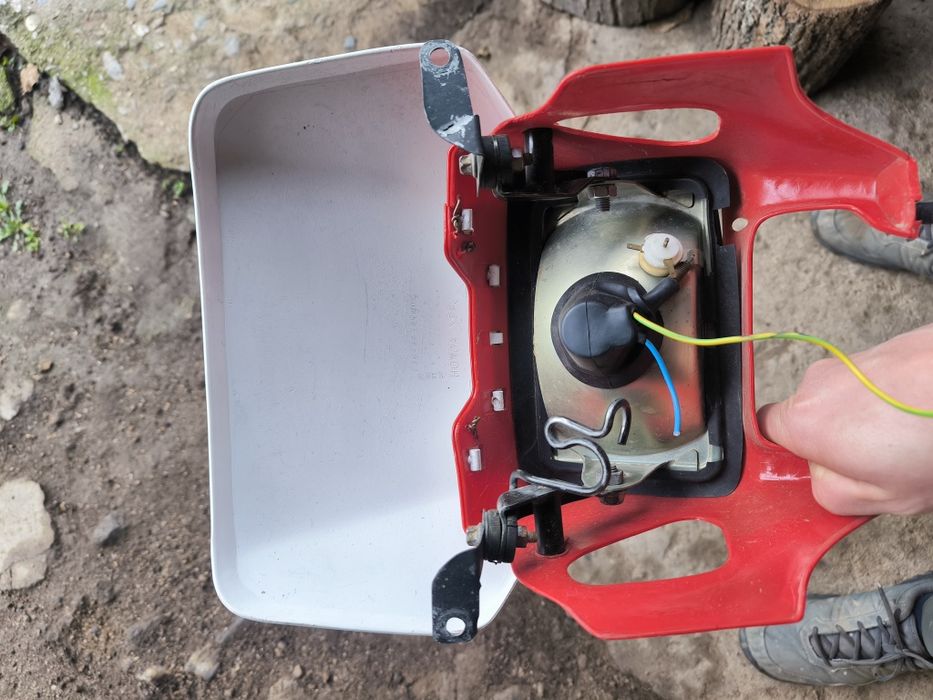 Фар ,маска за Honda XR