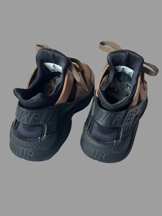 Nike Air Huarache, “Toadstool”, LE