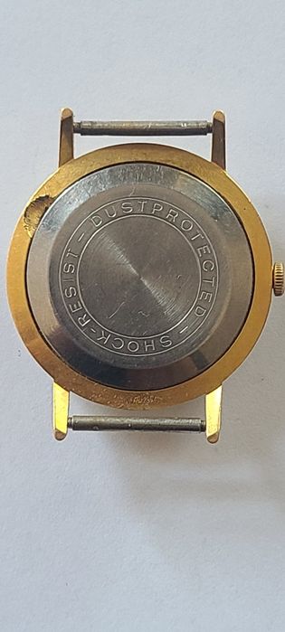 Наручные часы au 20