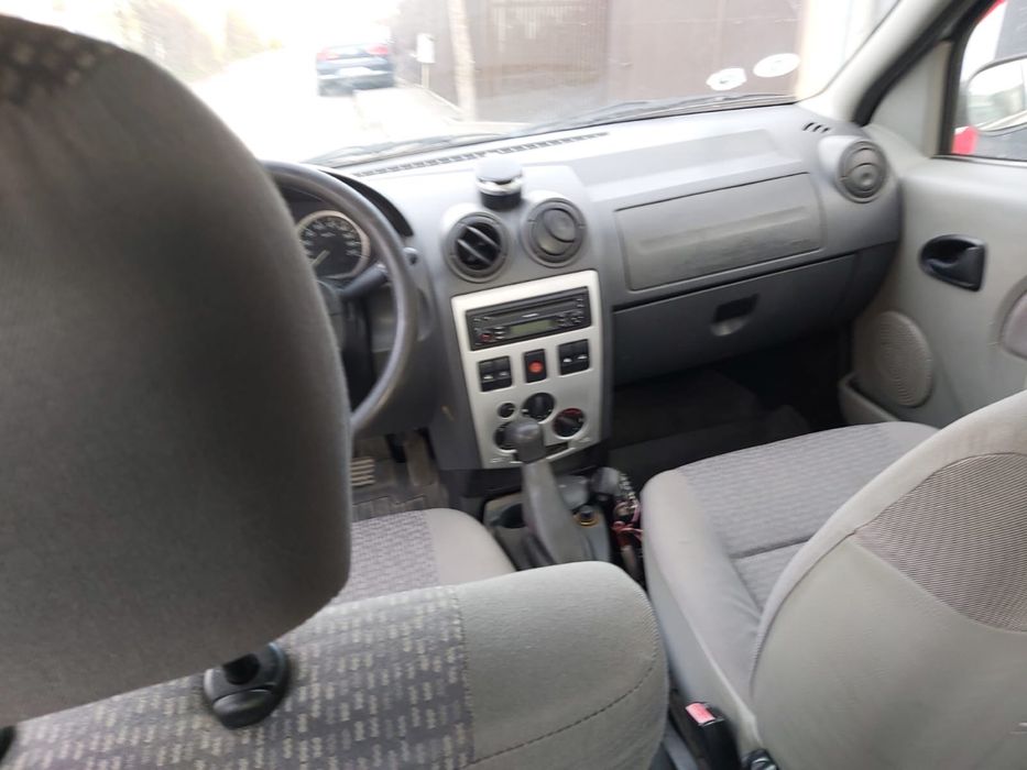 Dacia Logan berlina 2007