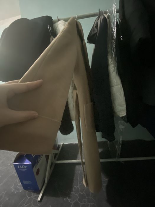 Palto qishki qalin pitiqi chiqmagan marerali vashe zor