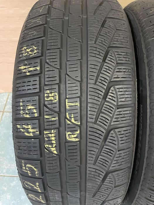 225 45 R18 iarna run flat Pirelli