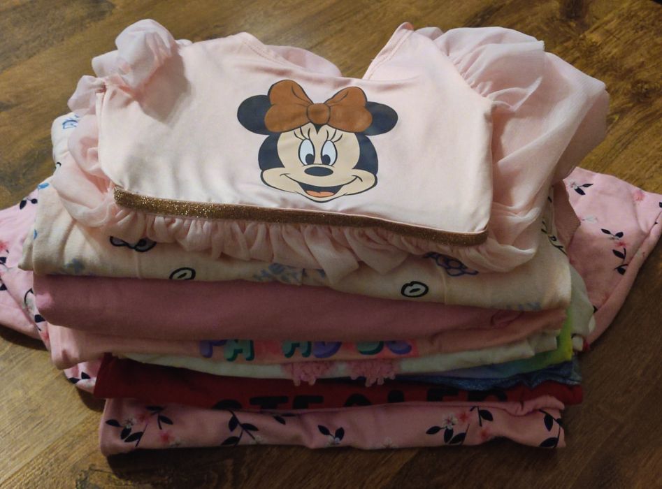 Lot haine fetita mărime 122/128