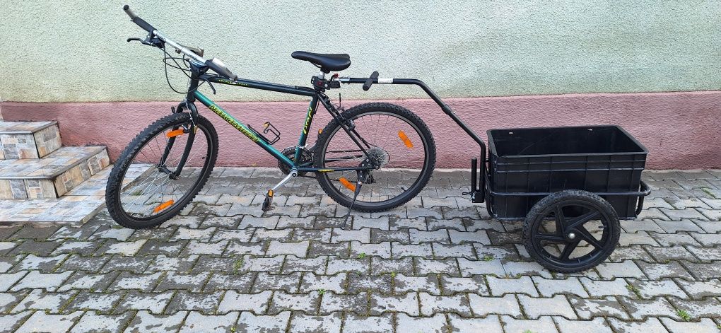 Carucior de mana si bicicleta