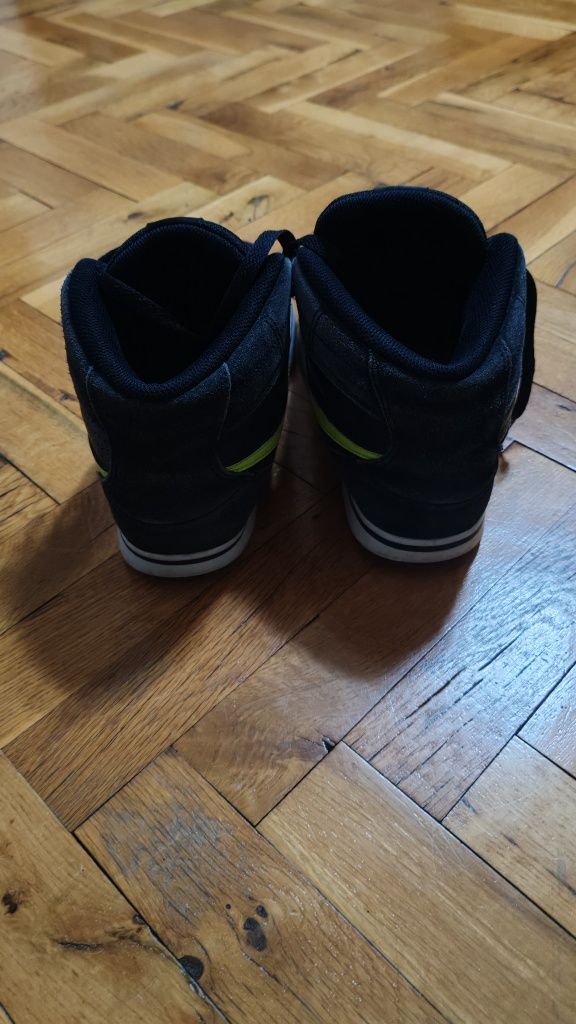 Nike високи кецове