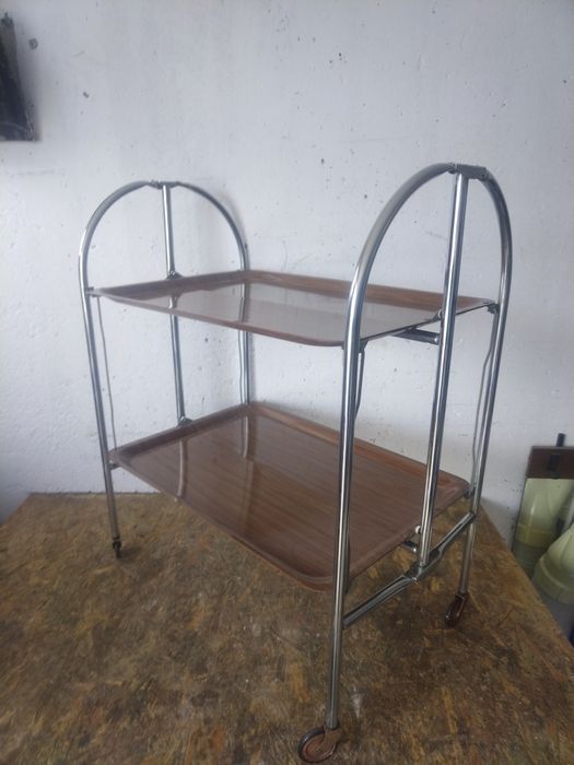 Сгъваема ретро руска масичка за сервиране