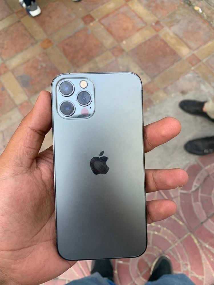 iPhone 12 pro 256 gb