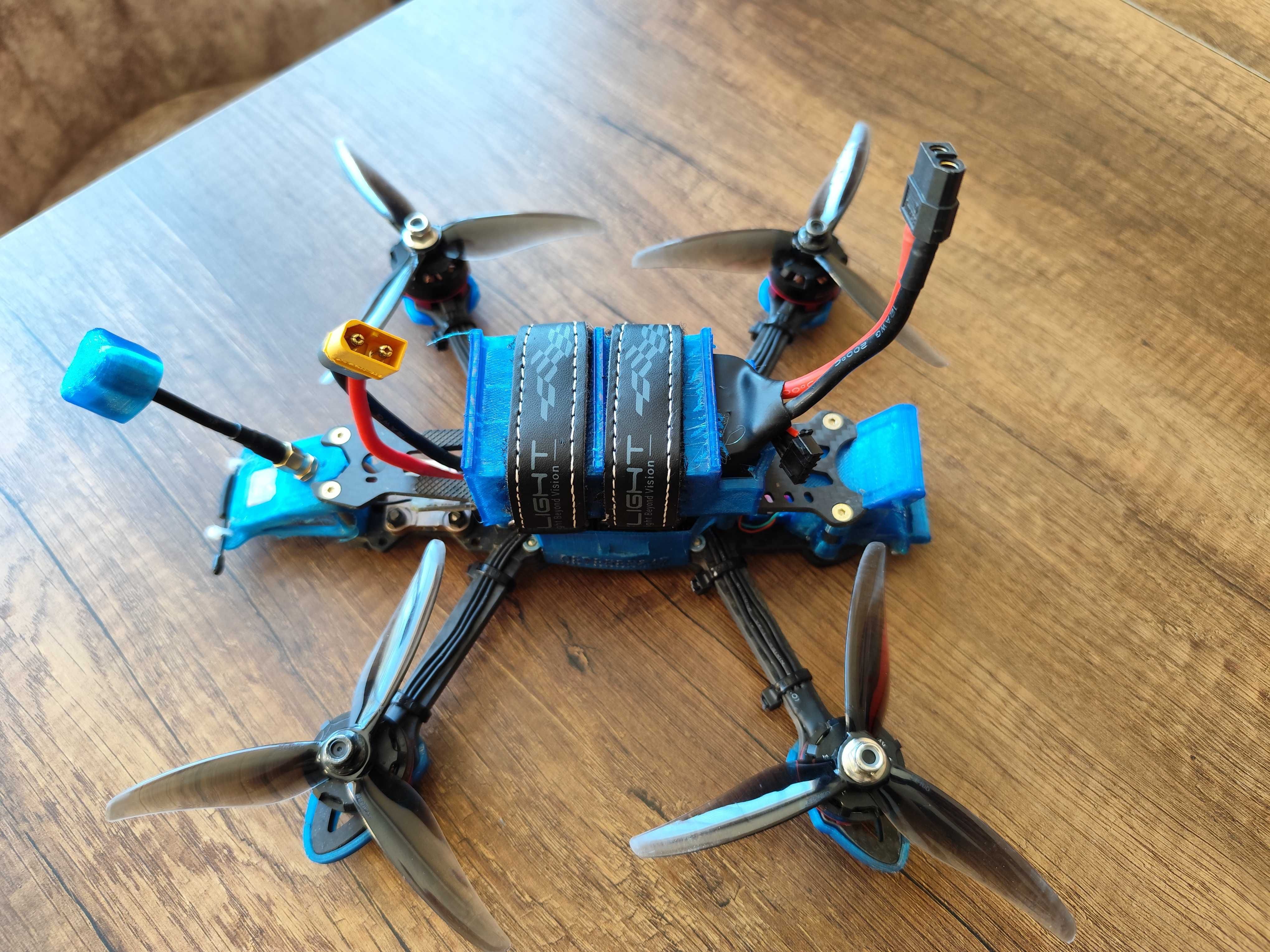 FPV дрон 5 инча analog