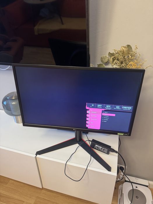 Monitor gaming 240 HZ LED TN LG 27" - 27GK750F