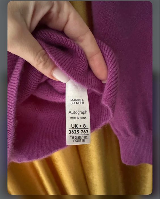 Marks & Spencer Autograph casmir pulover in V mov