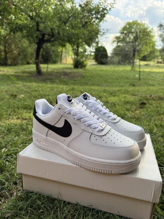 Adidași bărbați Nike