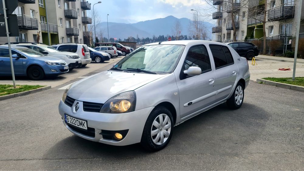 Renault clio. .   2007.   1,4 benzina.  GpI. fiscal la zi.   790 euro