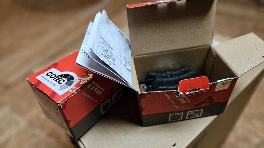 Set Discuri si placute de frana NOI pt. MAZDA CX5 si MAZDA 6 prod. TRW