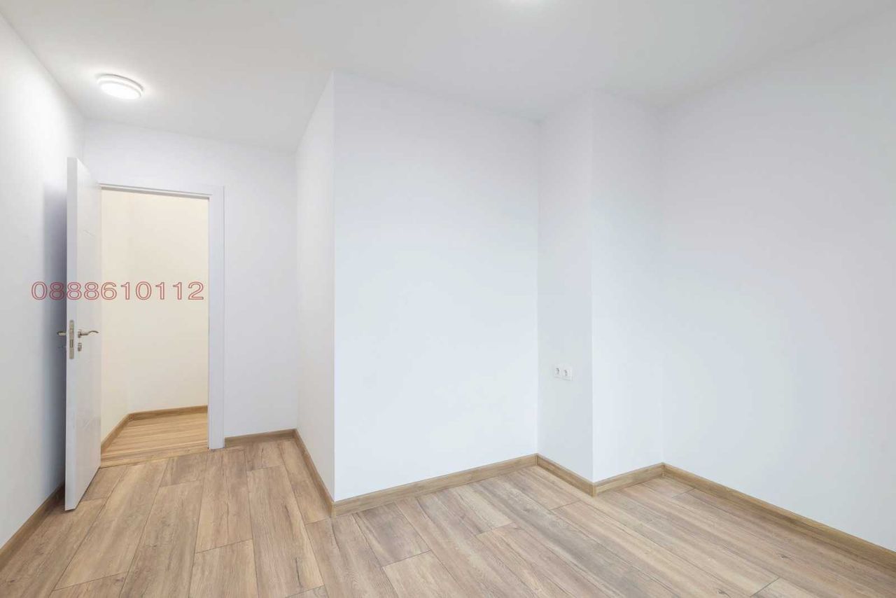 Продава се Двустаен апартамент в Варна, Левски - 45 кв.м за 2620 €/кв.м - Снимка #9