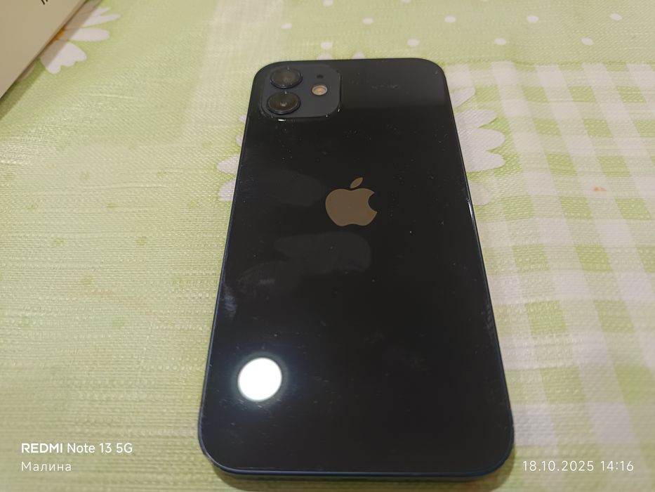 Apple iPhone 12 128 Gb 83% Батерия