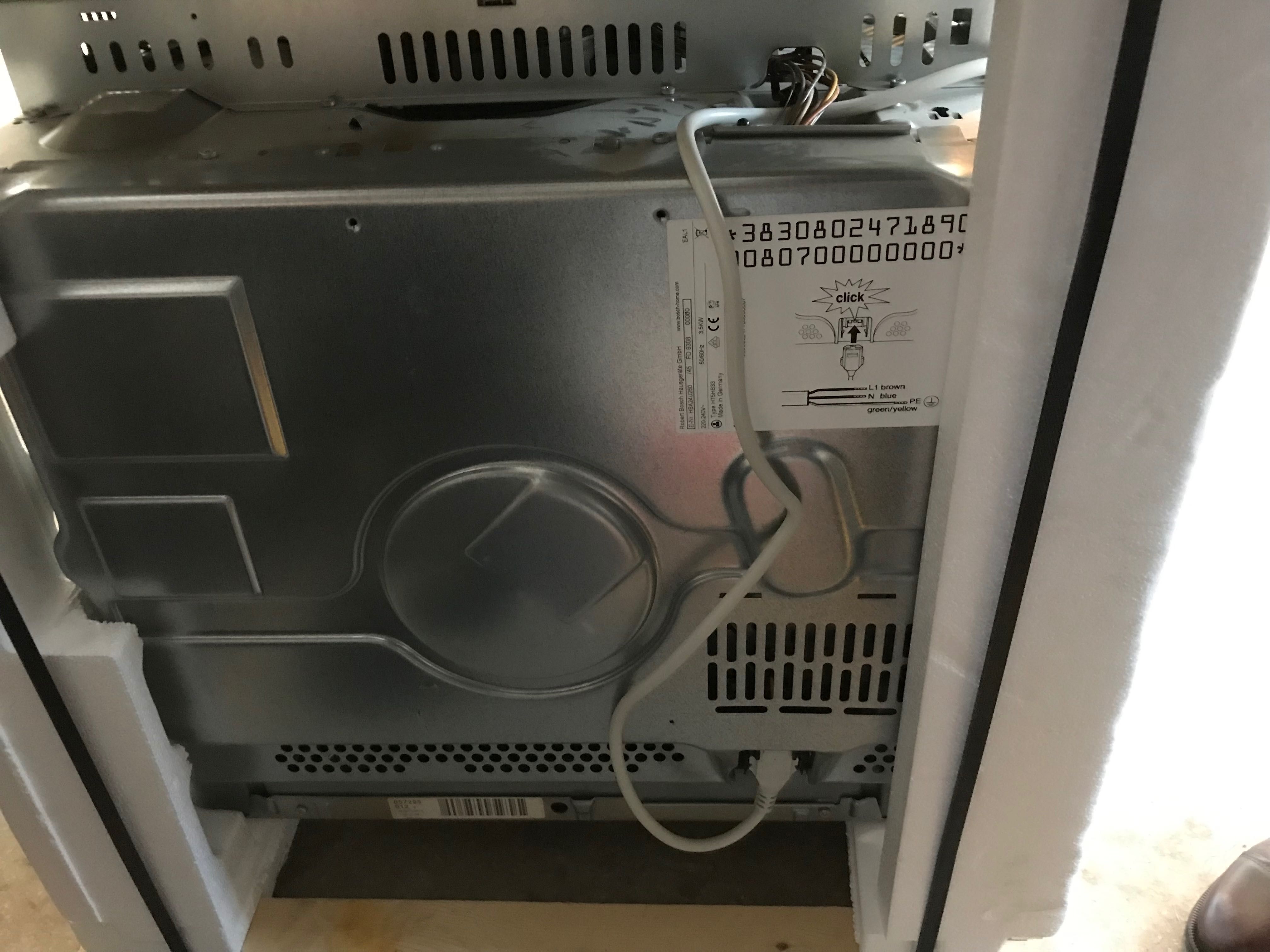 Bosch HT5HB33/ Бош Фурна за вграждане