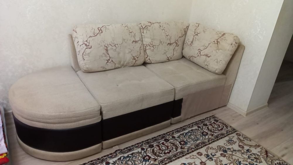 Продам диван Г образный