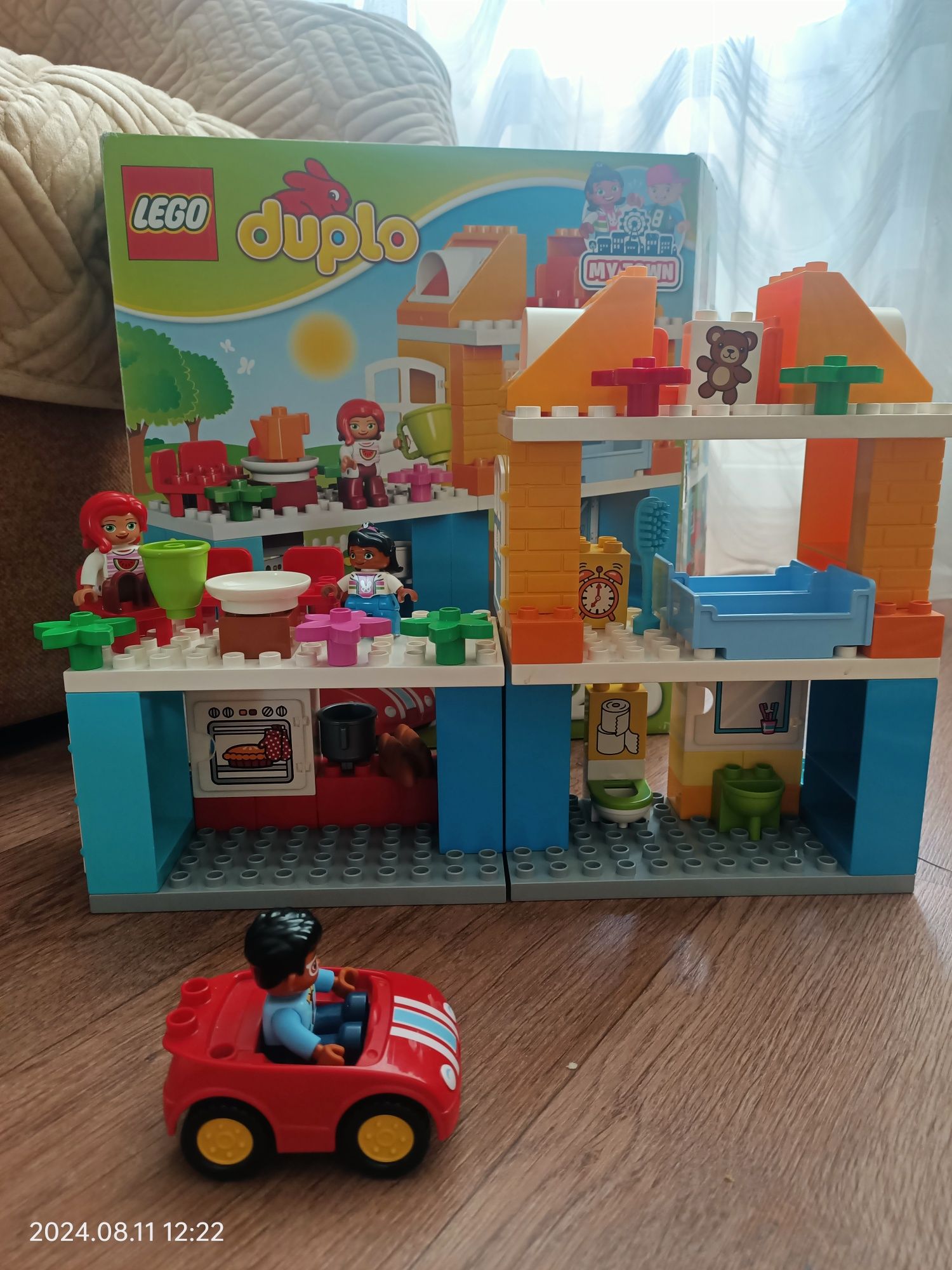 Lego  Duplo,  дом