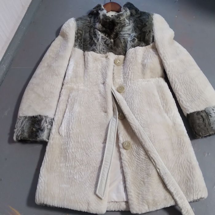 Продам шубу 40тыс.тг.