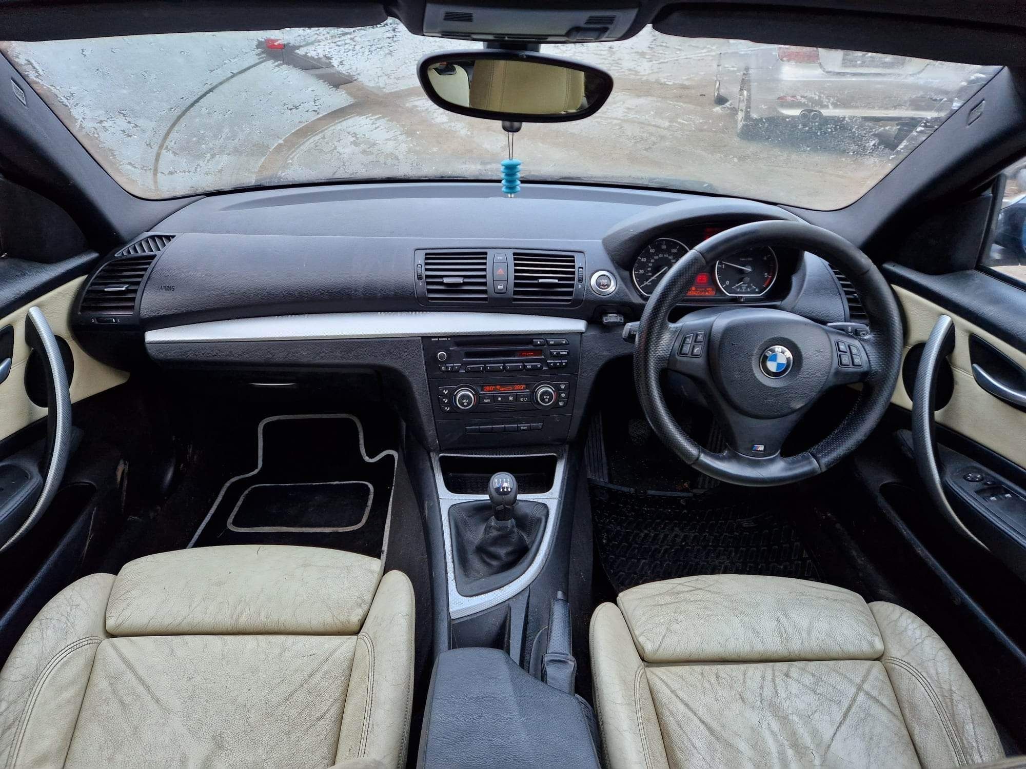 BMW E87 120D 177кс N47 M пакет фейс ръчка НА ЧАСТИ!