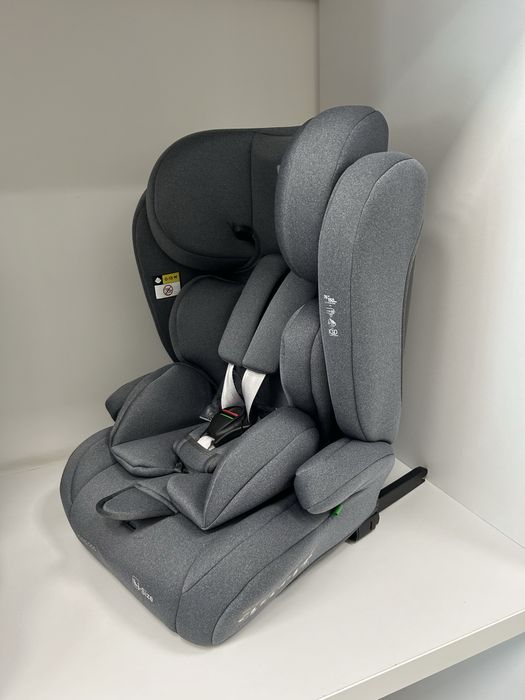 Столчета за кола с КРАШТЕСТ i-size 76-150см(9-36кг)isofix