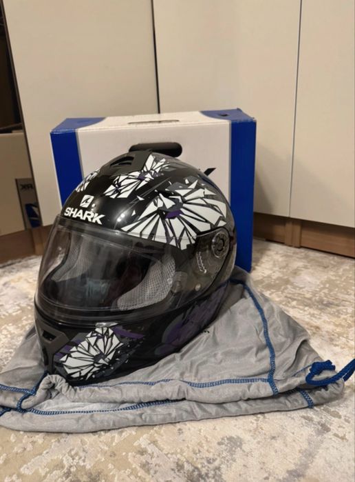 Casca noua Shark S600