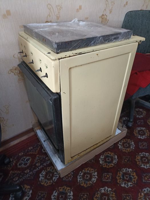 Газ плита      б/ у