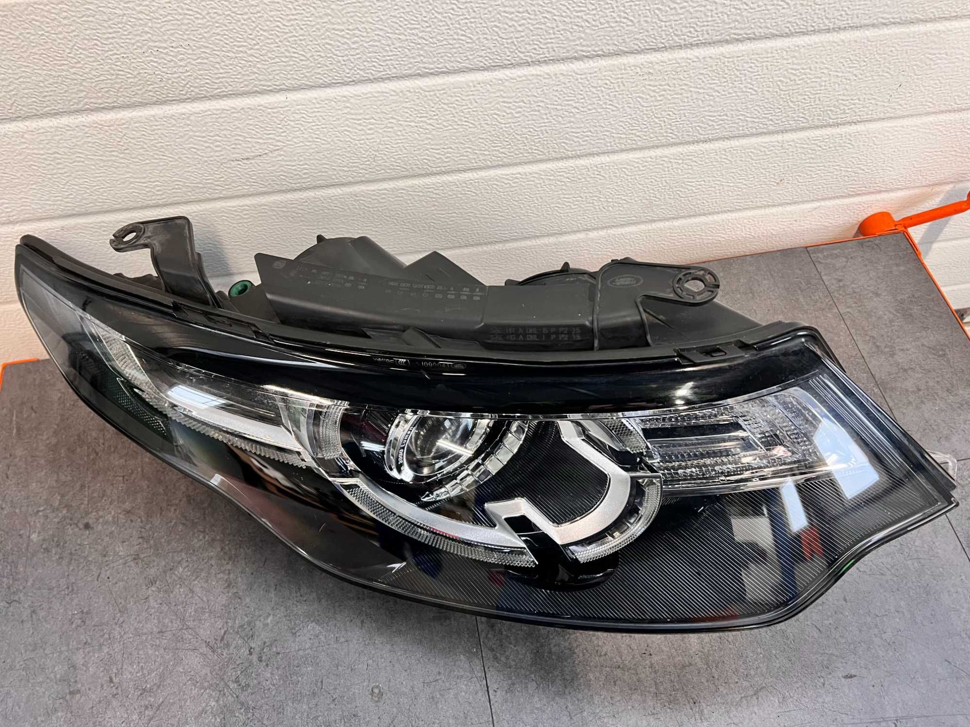 Far stanga dreapta Range Rover Discovery sport 2016 +