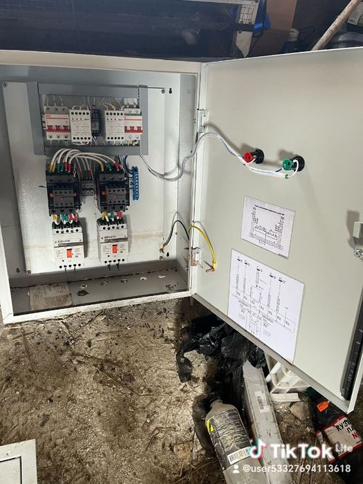 АВР 40 А состояние новый полностью укомплектован готовый к установке