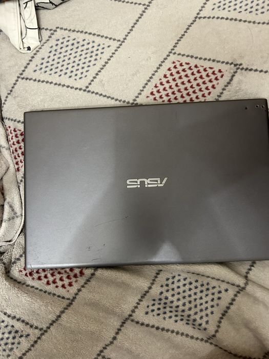 Ноутбук asus vivobook x512fb обмена на айфон 7 или 8