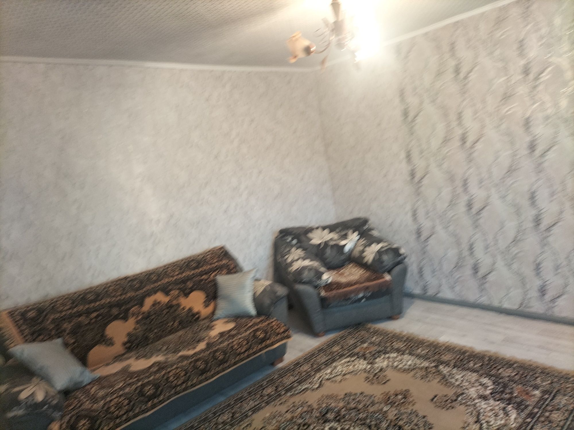 Продам часть дома в центре п.Восточного!