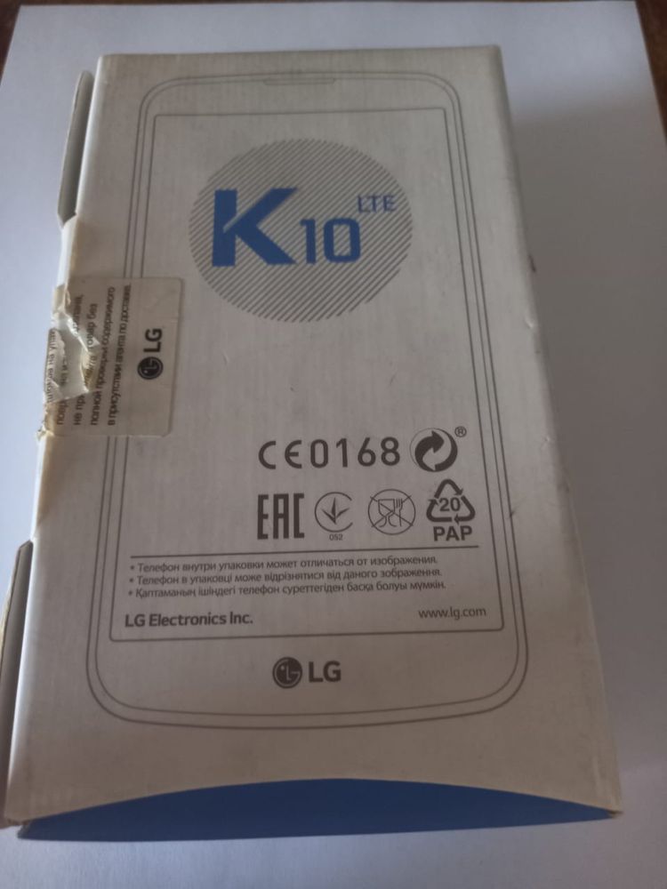 Телефон LG K10