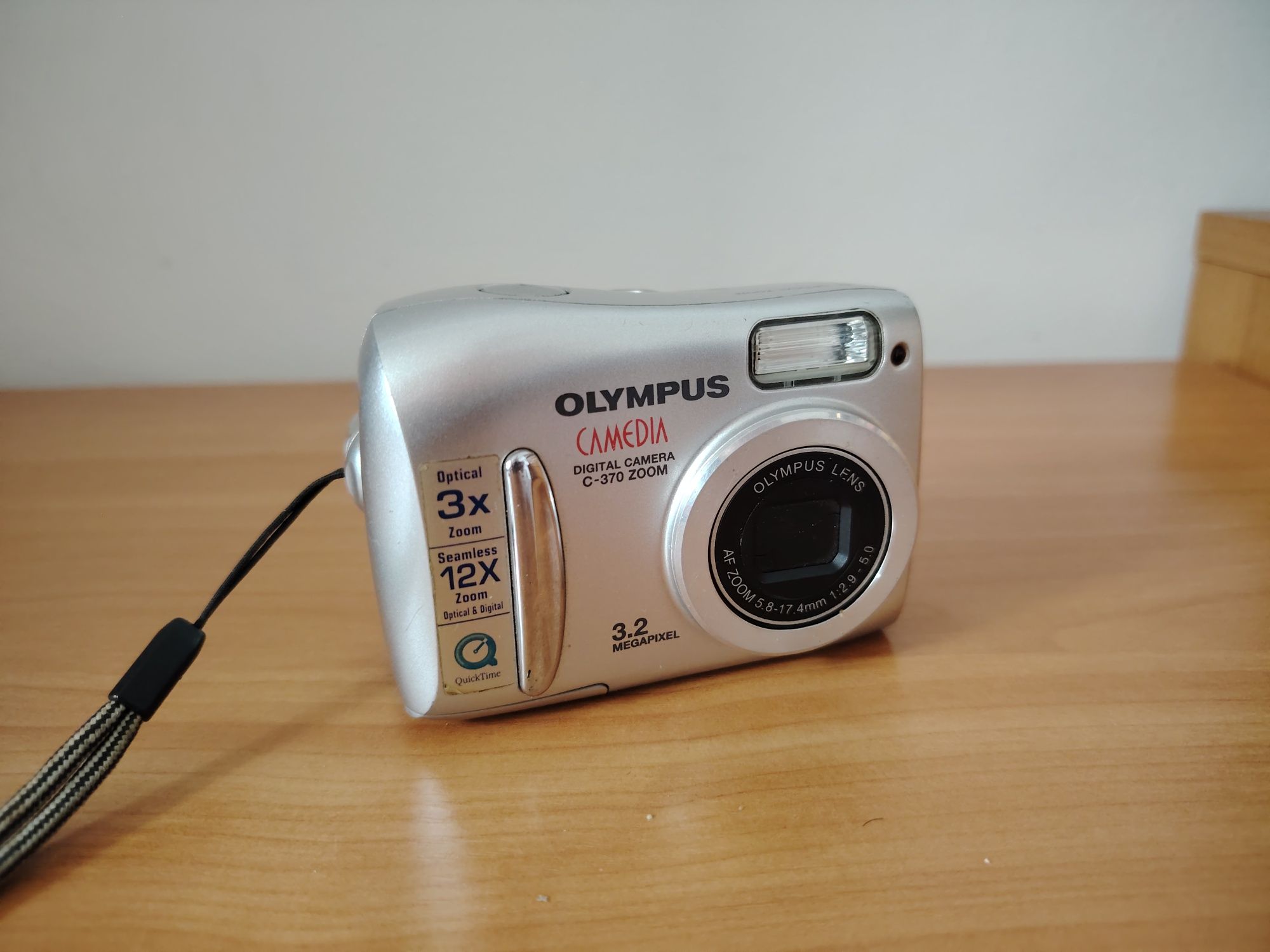 Фотоапарат Olympus C-370