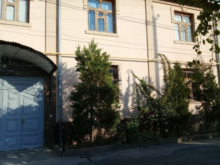 Срочно продается 2-х этажный дом в городе Чирчик, Троицк