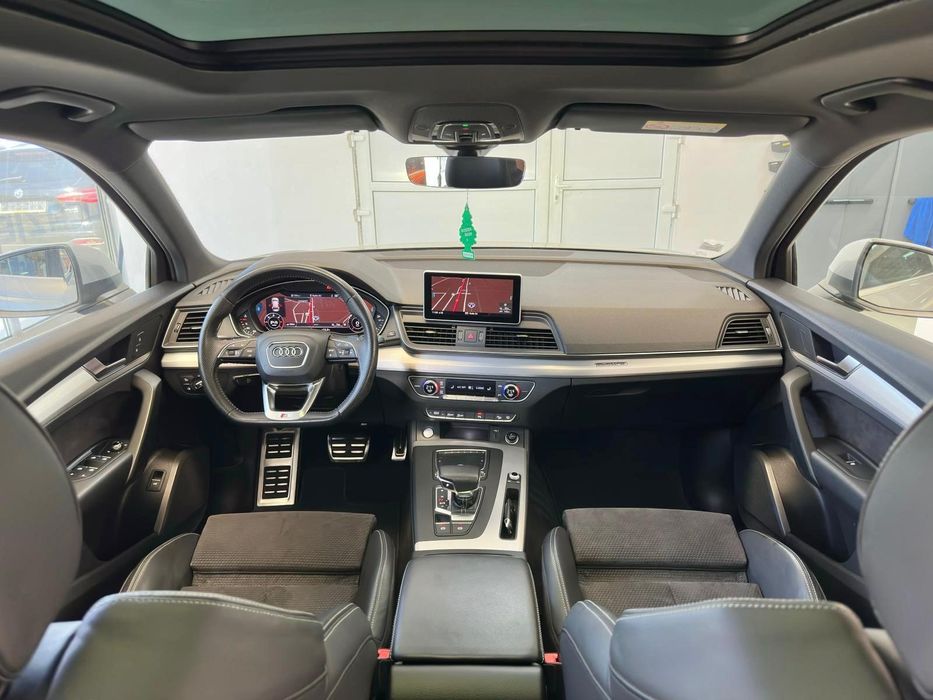 Audi Q5 S -line 4x4 Panoramic 2.0Tdi Automat