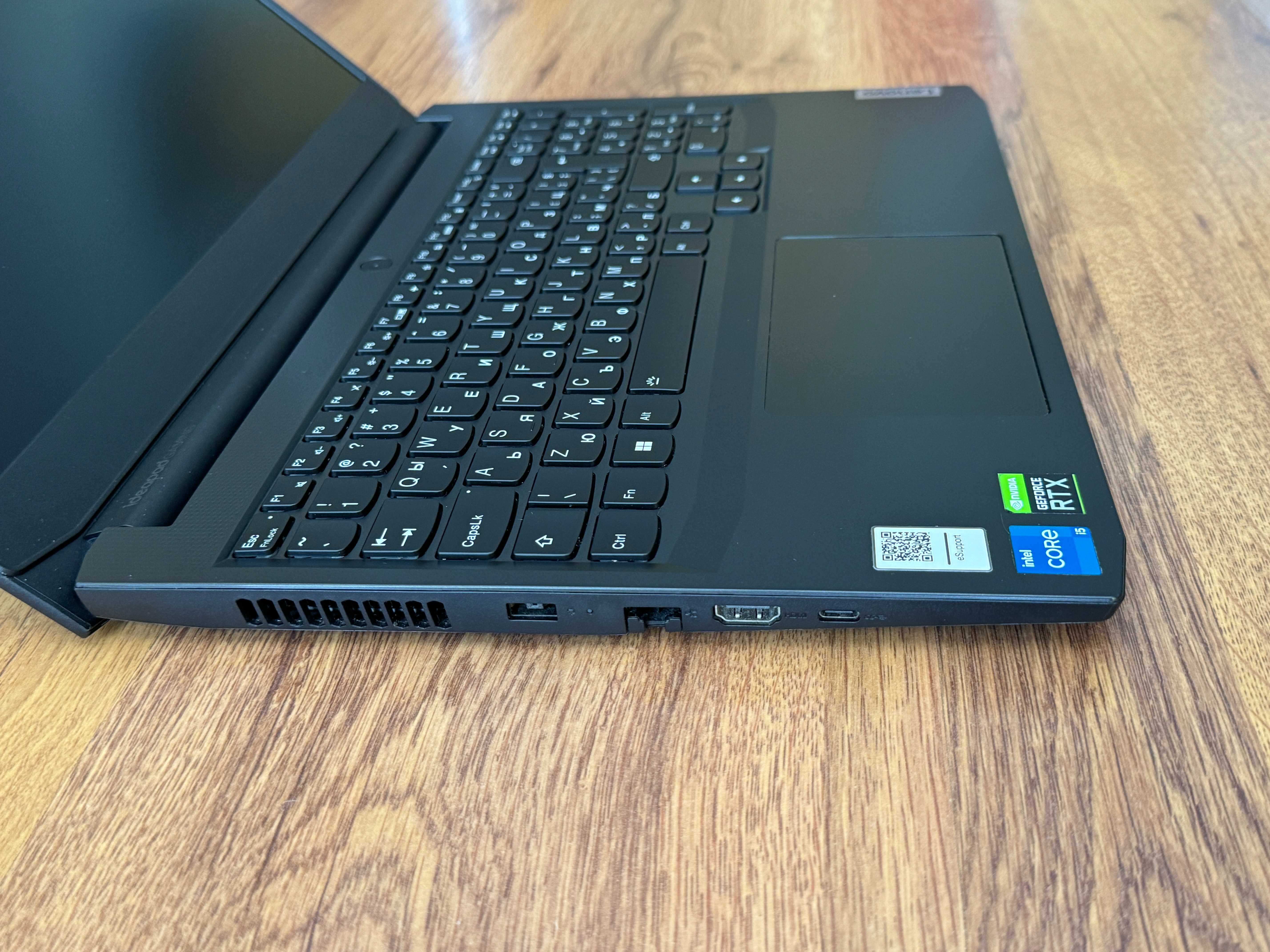 15.6' IPS i5-11300H Lenovo Gaming 16GB DDR4/512GB NVMe/RTX 3050 4GB