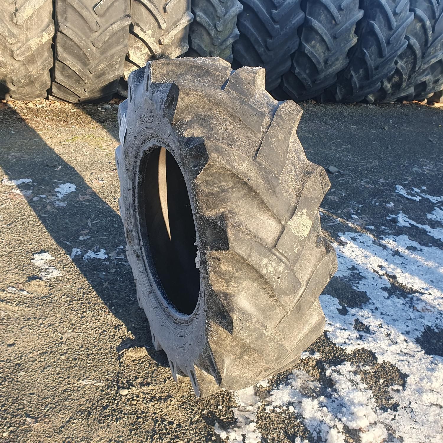 Cauciucuri 10.5-18 Pirelli Anvelope Agricole Second Hand