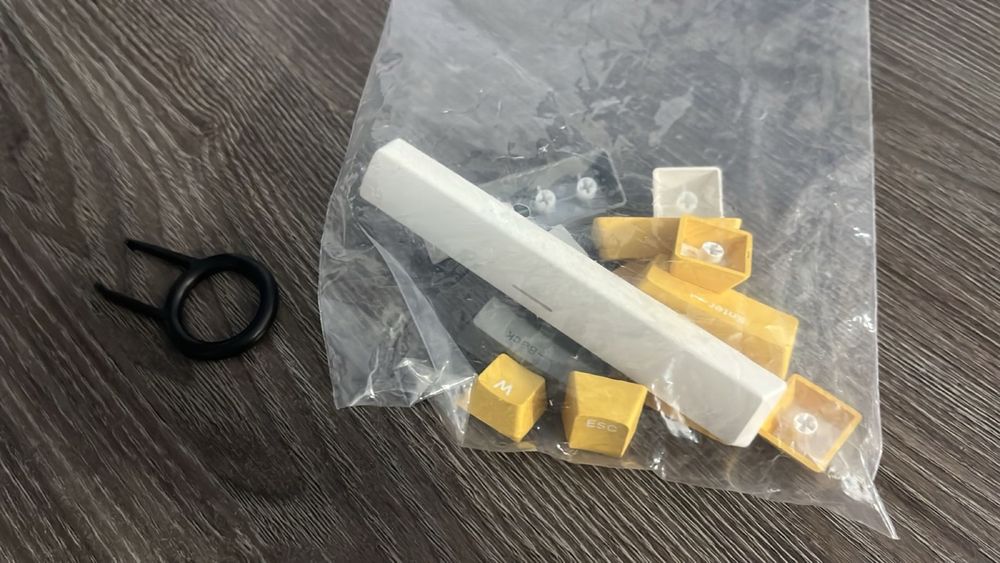 Продам игровую клавиатуру