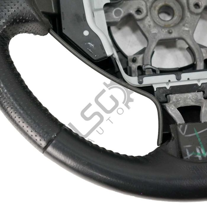 Волан Nissan Juke I 2010-2019 ID:150269