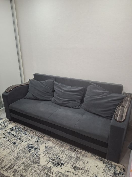 Продажа дивана 2,20м